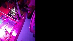 Night club in Ecuador gets wild with Venezuelan hottie