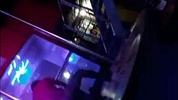 Night club in Ecuador gets wild with Venezuelan hottie