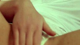 i finger her pussy so good