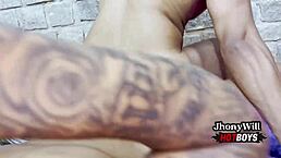 直男表弟意外吃巨屌无套！