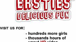 Amateur Lesbians Finger And Lick Pussy