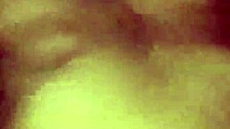 b� liếm lồn em họ ang ngủ, kissing young cousin passionately