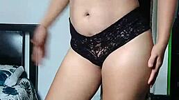 Look at this Argentinian milf's big ass, so sexy