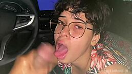 Uber girl pays ride with blowjob after party return 😜