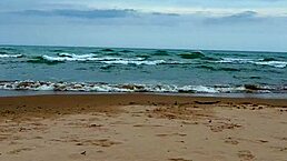 I gave her a creampie after our beach date