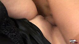 Dirty Talking Couple Shows Her Sexual Skills on Nasty Cam