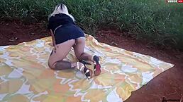 Enfiei a pica na loirinha no meio da estrada em publico assista completo no xvideos red