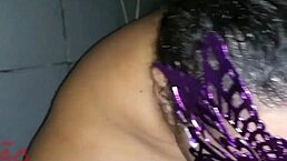 puta safada sentando no meu pau com o cu e fazendo handjob swallow 😈