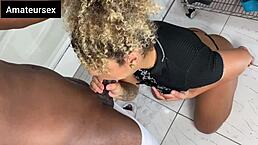 Novinha Safada Tranza Escondido Do Pai E Da M�e Dentro Do Banheiro Com O Negao Dotado