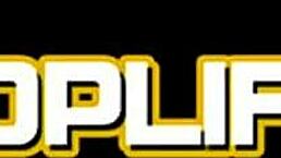 饥渴警官抓到瘦弱少女在商场偷东西，要求狂野口交！