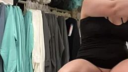 Laina Marie teases with nudity in store shopping 😜