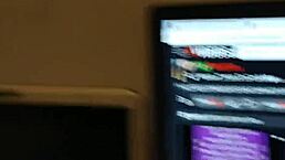 I pick up women in public with toys 😏