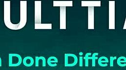 Nurumassage Haley Reed用紧逼给滑溜肥皂湿按摩