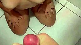 i came on the prostitute's pussy after fucking her