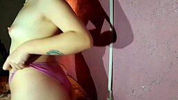 Peruvian teen's swollen nipples and moving ass in homemade webcam