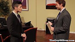 太爽了！同志办公室猛男上班吸屌狂捅