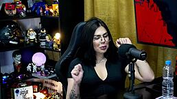 Ruan Shows Off to Lary Cubas, Is It Big Enough?