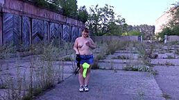 Curvy milf flaunts big ass under short skirt in public strip