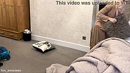 法国阿拉伯女仆在德国酒店被客人猛干