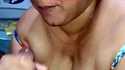 Puta Punhetando e Tirando Leite de Pica in Hot Latina Lingerie Scene