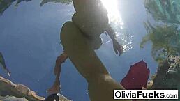 Olivia Has Some Summer Fun in the Pool 😎