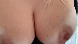 Sucking your cock while you drive asmr