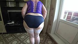 girlfriend bangs milf with huge tits pov! 😘