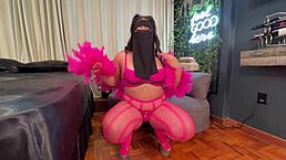 靠！我在婚礼上把自己当礼物给朋友们玩狂野扩张！