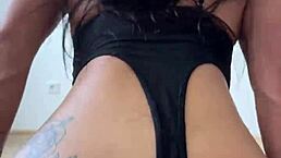 i got fucked so hard by this muscular babe and she squirted everywhere