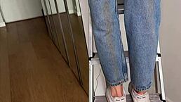 I Got Fucked by the Foreman on a Stepladder in Torn Jeans. That Painter Slut Took It Rough!