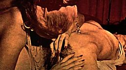 见过复古情色艺术变身热辣Hentai风格吗？