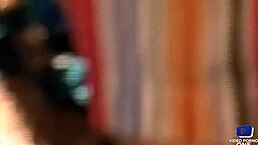 金发大奶Dolly Golden被朋友老公猛钻