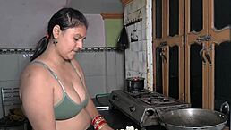 Wanna see kitchen sex with a monster cock?