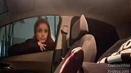 Risky public handjob for a hot chick on the street