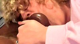 monster cock gets deepthroat in interracial hentai close-up