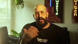 Yo, curvy milf lures brother-in-law for secret bedroom banging.