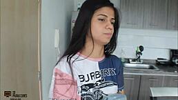 Morning Sex With Stepsister Ends In Creampie