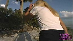 Does this all natural blonde babe flash everything in risky public spots?