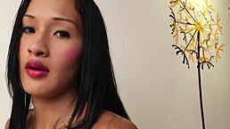 I love watching this cute trans chick toy her asshole.