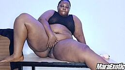 My wild squirt during table play - Mara Exotic