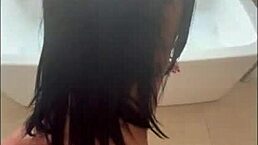 捡到法国黑发美女 街头狂野操穴