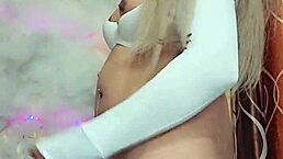 hey gorgeous, wanna see this white trans babe stroke her cock? tell me how bad you want a taste tonight!