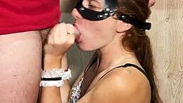 淘气丝袜女仆做饭时被猛干 4K高清