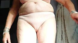 I fucked my ebony bitch hard in the kitchen, making her cum with a creampie and cumshot