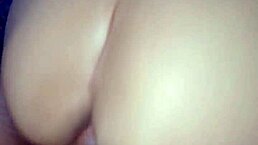 在Tinder上约到后狗爬式猛插她紧逼