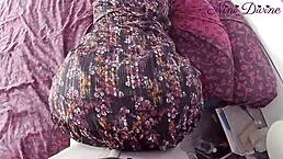 I finger her huge ass and zoom in on her asshole during doggy style