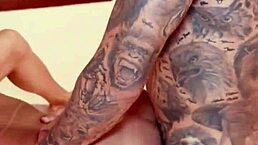 操 被两个大屌猛男昨晚干翻了😈