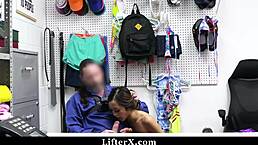 脱衣搜身戳穿18+少女谎言，粗暴后入收场 - LifterX