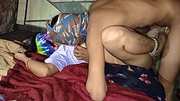 Indian village girlfriend in steamy bedroom action, wow!