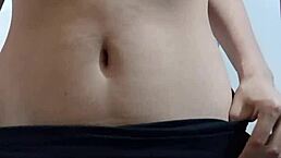 清纯女孩完美奶子被偷拍